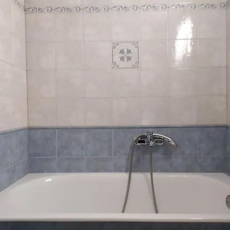 Anemos Penthouse شقة *