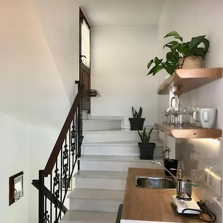 Anemos Penthouse Naxos City