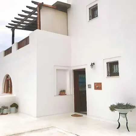 Anemos Penthouse *