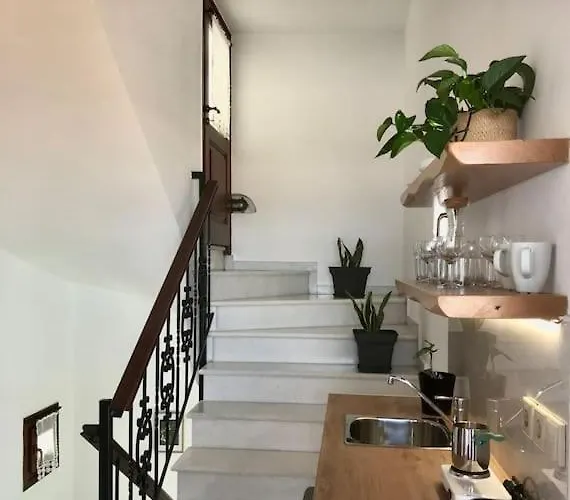 Anemos Penthouse Naxos City